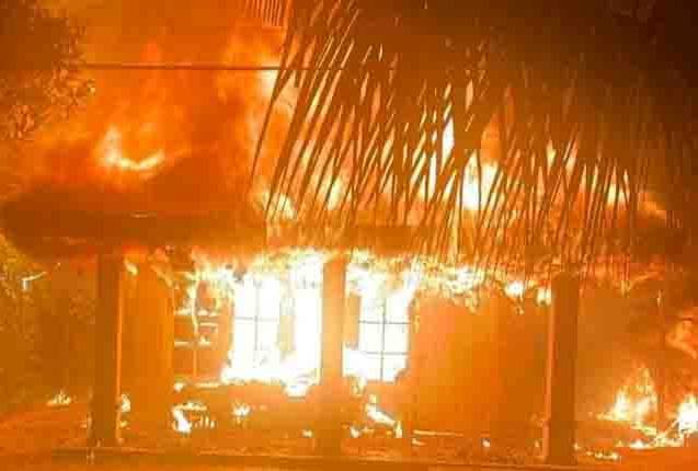 Kebakaran Merebak di Kotim, Dua Rumah Warga Diamuk Jago Merah