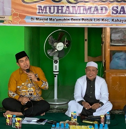 Wabup Pulpis Hadiri Safari Maulid Nabi di Desa Petuk Liti