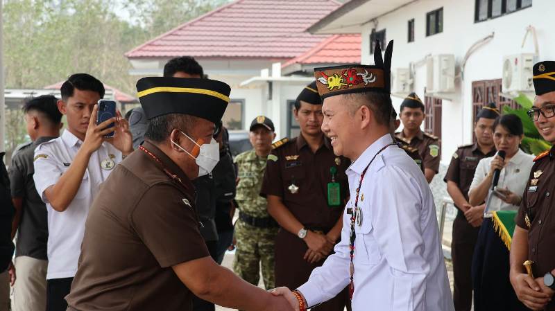 Bupati Gumas Sambut Kunjungan Kerja Kajati Kalteng