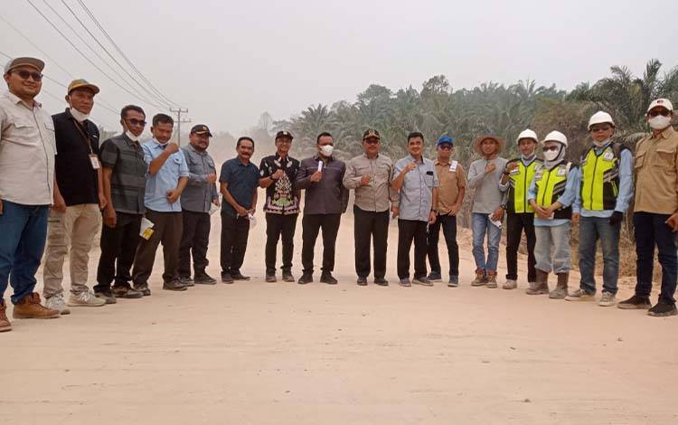 Penanganan Jalan Sepaku-Perigi Perlu Dianggarkan Bertahap